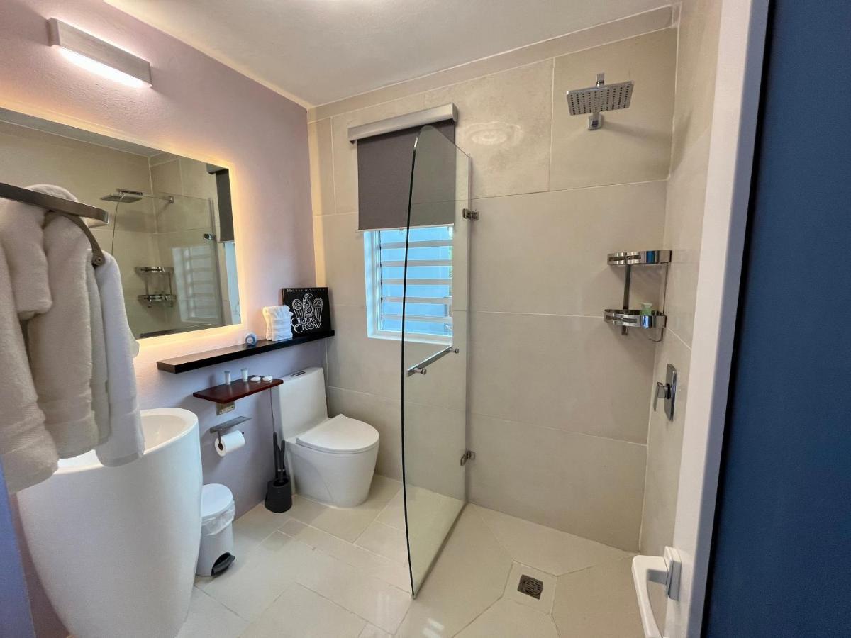 Old Crow Hotel And Suites بييكيس المظهر الخارجي الصورة