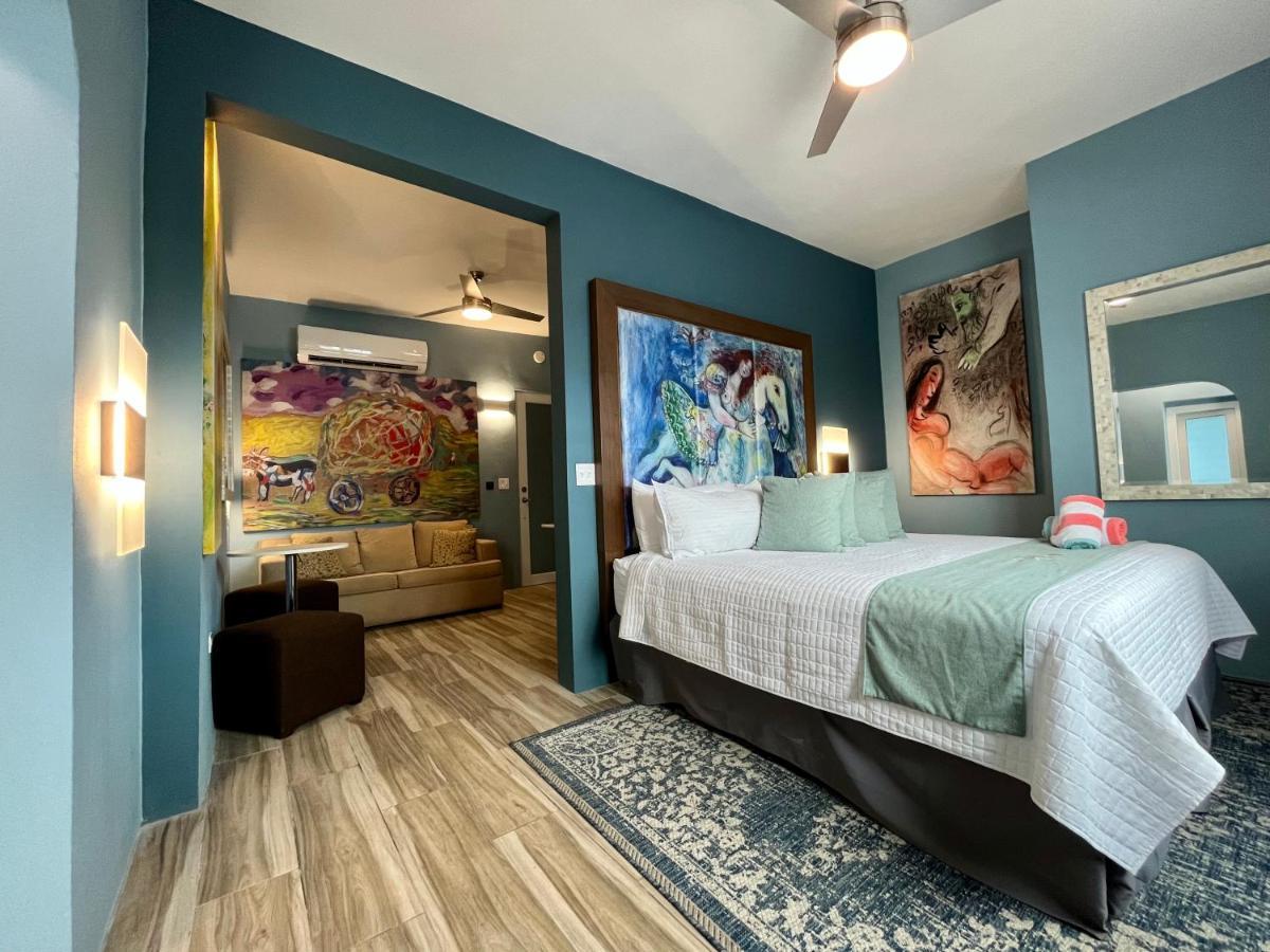 Old Crow Hotel And Suites بييكيس المظهر الخارجي الصورة