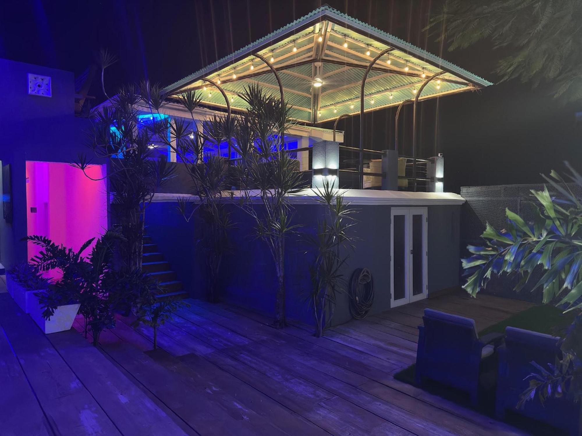 Old Crow Hotel And Suites بييكيس المظهر الخارجي الصورة