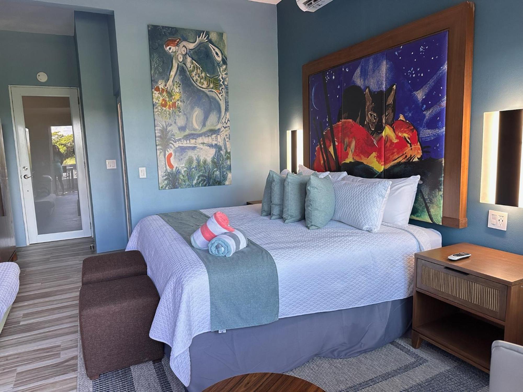 Old Crow Hotel And Suites بييكيس المظهر الخارجي الصورة