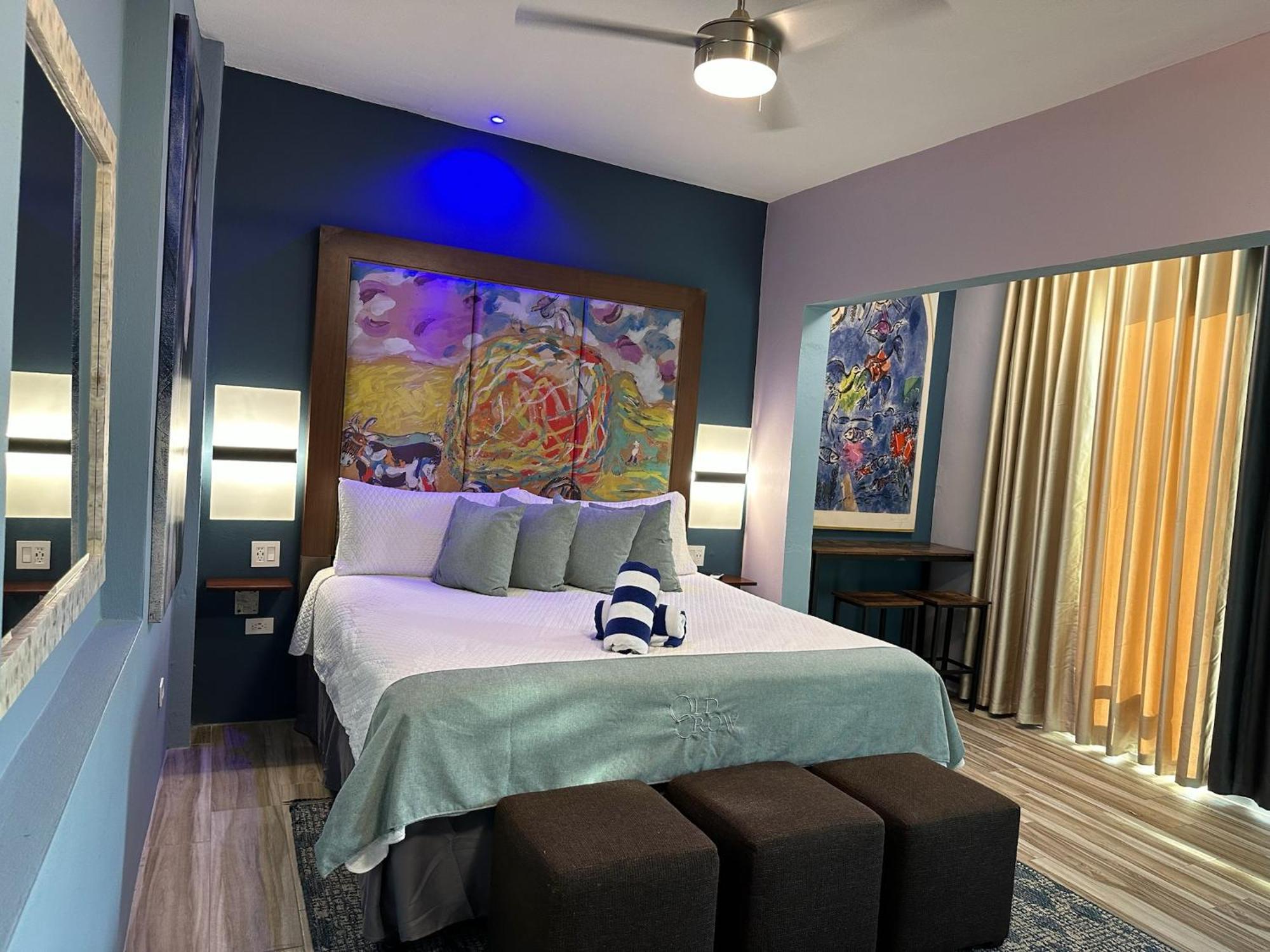 Old Crow Hotel And Suites بييكيس المظهر الخارجي الصورة